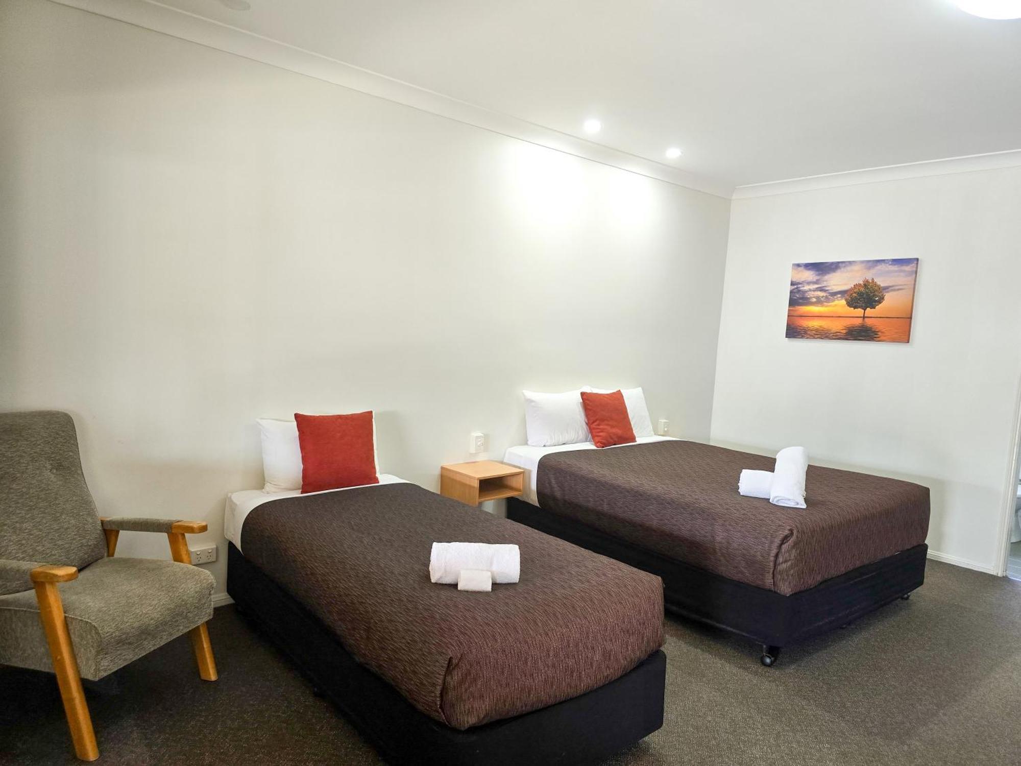 Ascot Lodge Motor Inn Kingaroy Exterior foto